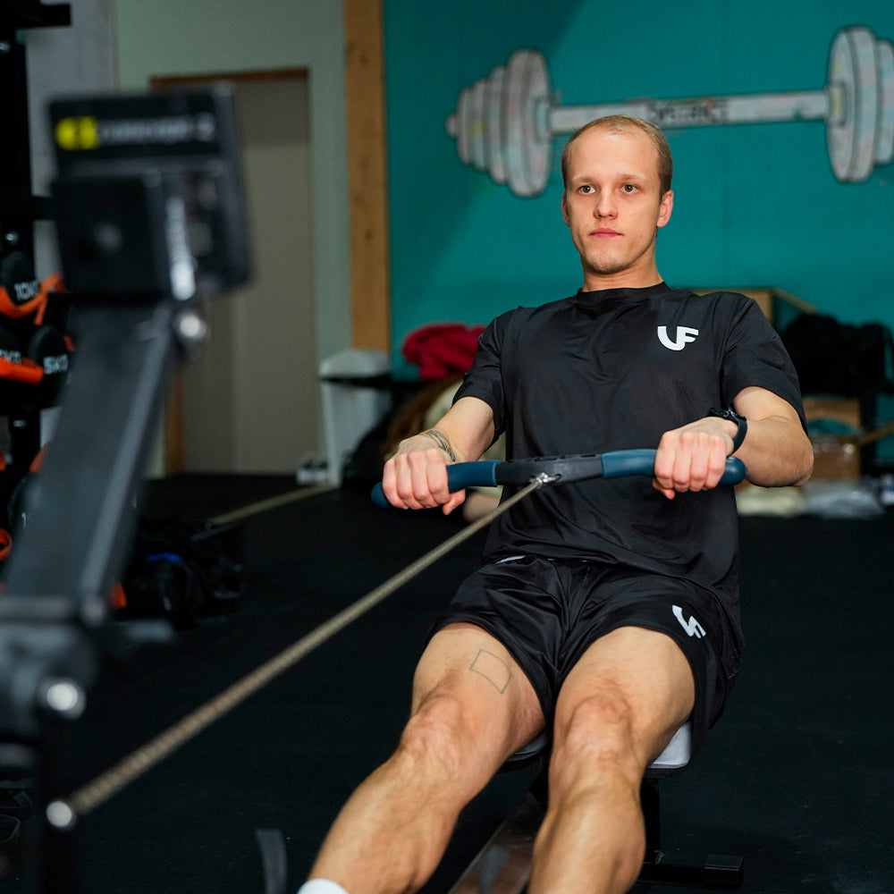 MEN'S T-SHIRT - "BASIC BLACK"