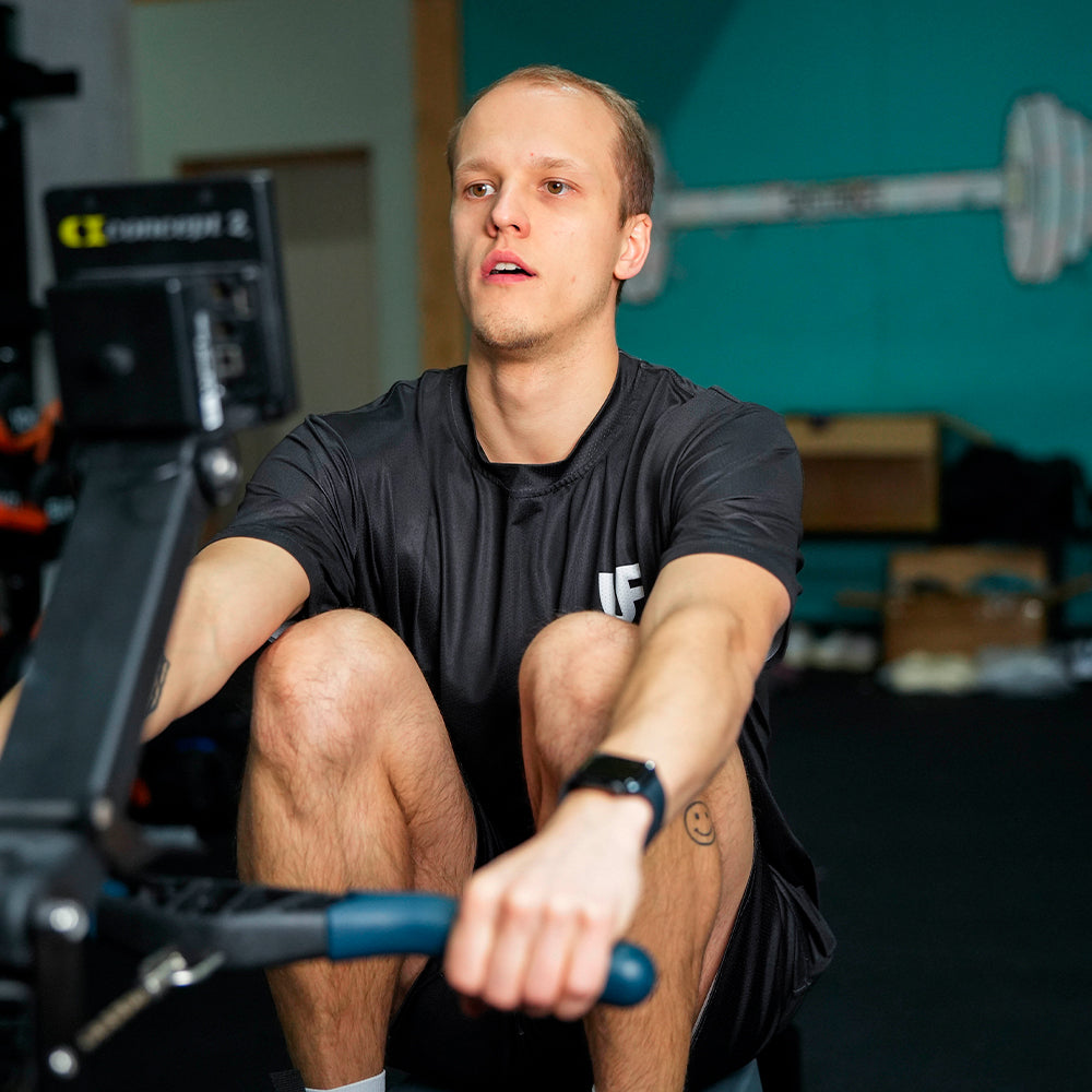 MEN'S T-SHIRT - "BASIC BLACK"