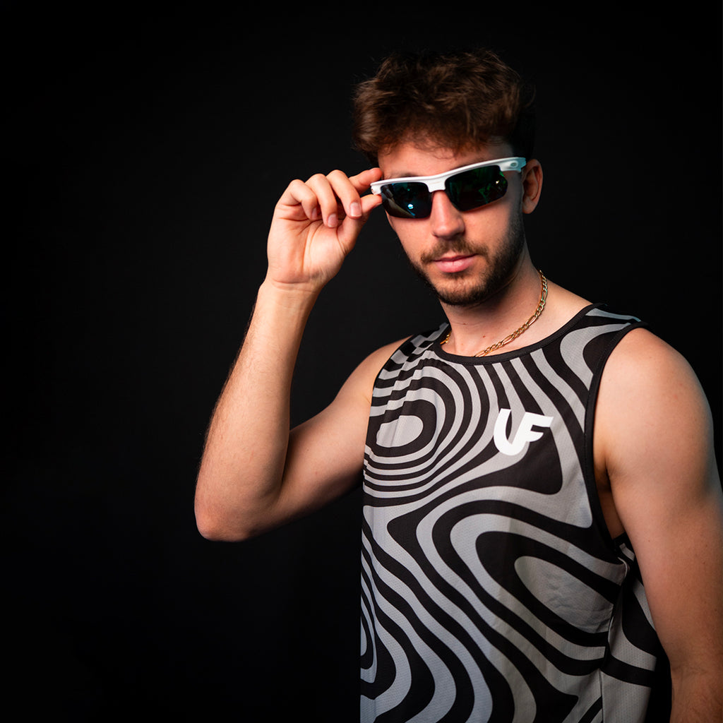 MEN'S TANK TOP – "BREAK THE LINES"