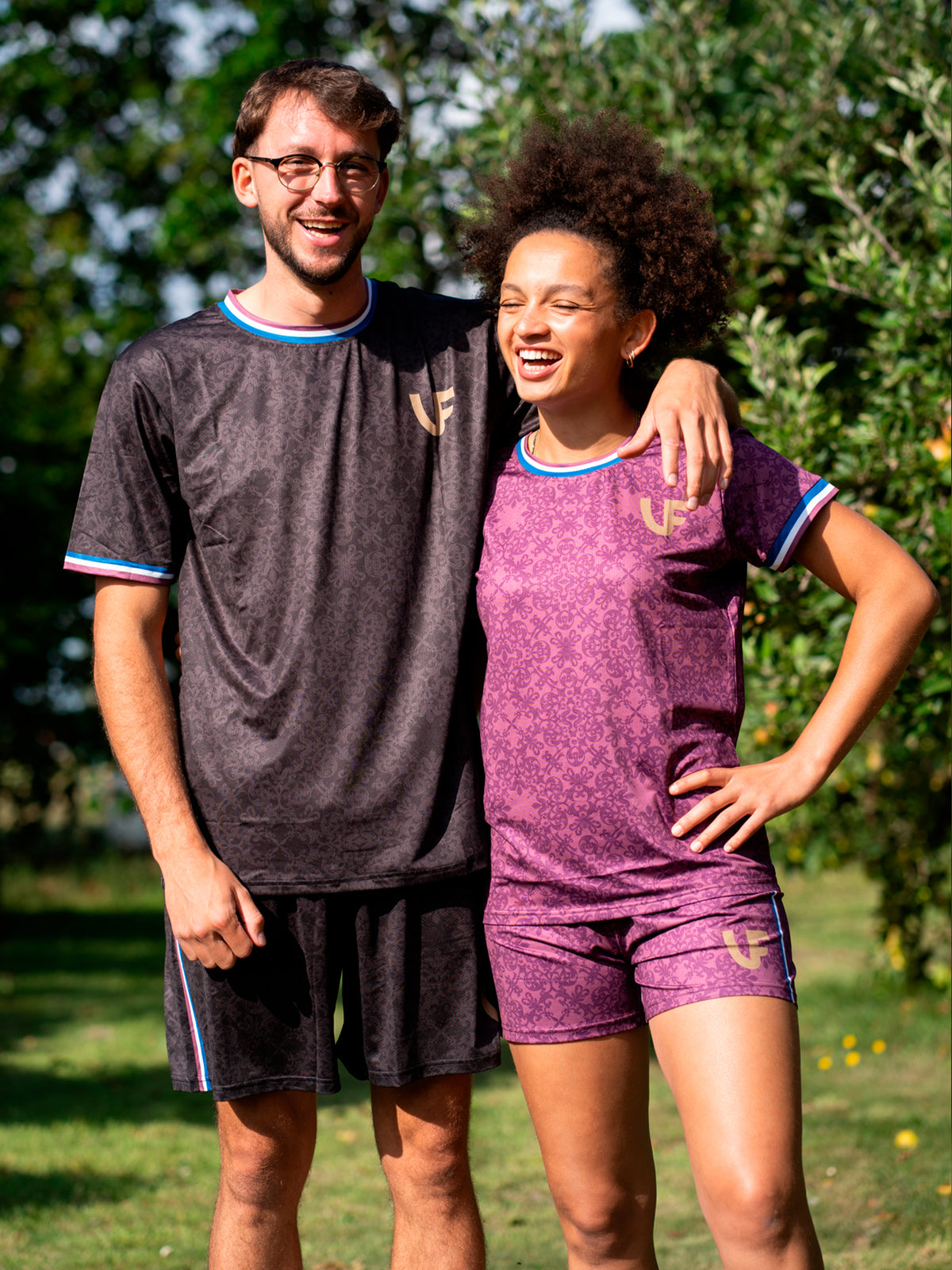 Mannequins en tenue de sport pour homme et femme noir et bordeaux LVF Héritage