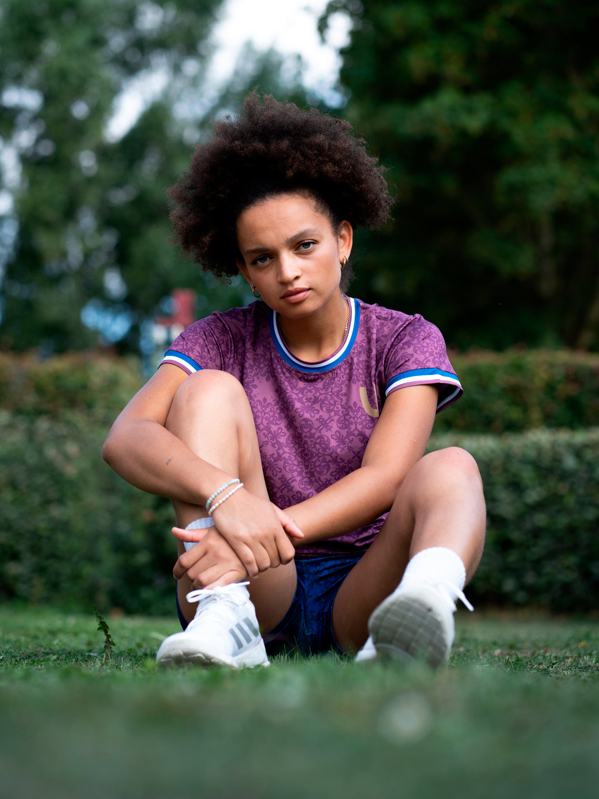 Athlète en T-shirt de sport bordeaux femme LVF Héritage