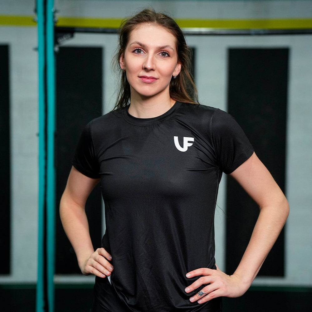 WOMEN'S T-SHIRT - "BASIC BLACK"